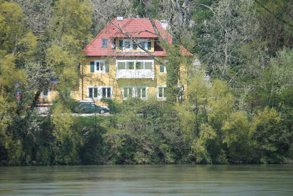 Gaestehaus Egger Emmersdorf an der Donau Exterior foto